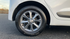 Hyundai i10 1.2 Premium 5dr Petrol Hatchback